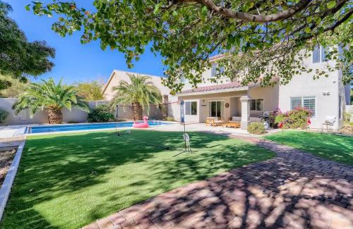 Rhodes Ranch Casa | Spacious Luxury Desert Retreat with Heated Pool Putt putt and a playground for family