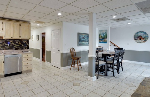 McMinnville Casa | Spacious McMinnville Vacation Home w/ Gas Grill!