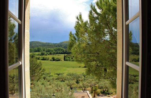 Clermont-l'Herault Villa | Bastide mediterránea en su entorno natural. Lac du Salagou, sitio clasificado.