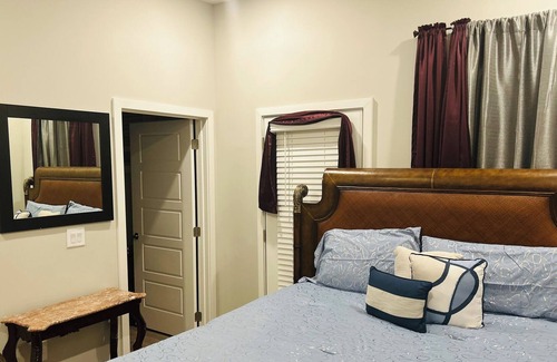 Smyrna Casa | Spacious mixed with comfy & a bit of luxury.