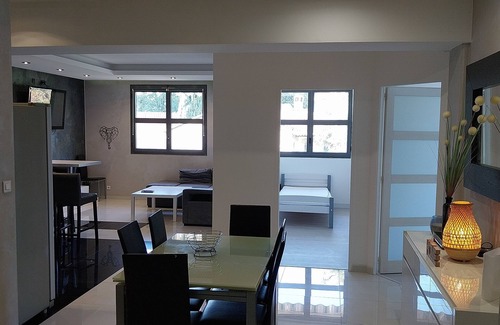 La Valette-du-Var Apartamento | Spacious modern apartment - close to beaches and avenue 83