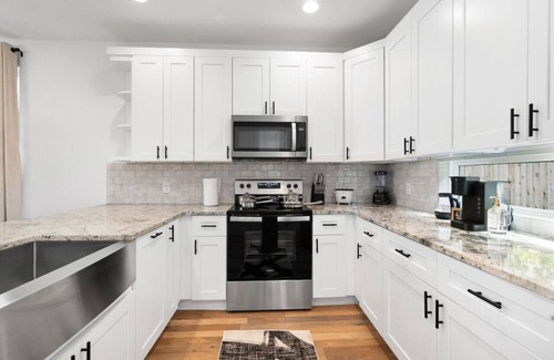 University Hills and Windsor Park Casa | Mins to Downtown/Formula 1/ACL
