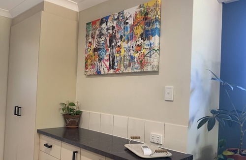 Morley Casa | Spacious, Modern & Private 3x2, A/C, 15 Mins to City, Airport & Beach