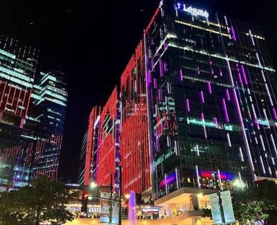 Bonifacio Global City Hotel | Spacious Modern Suites with Amazing City View