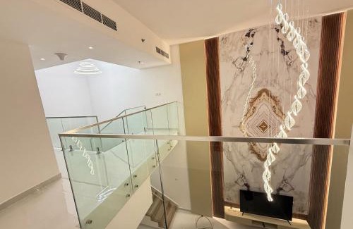 Barsha Heights Apartamento | Spacious Modernized 2 BR Apartments by Taskeen Holiday Homes