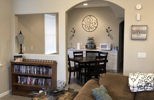 Fletcher Apartamento | Cerca de Biltmore Estate y Asheville, espacioso apartamento de montaña