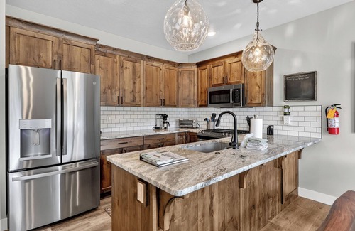 Brian Head Condominio | Spacious Mountain Townhome | Game Room + Near Slopes