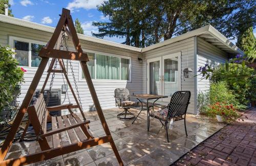 Mountain View Apartamento | Spacious Mountain View Duplex in Prime Location Duplex