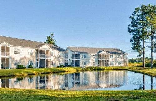 Waterford Plantation Condominio | Amplio 3BR Myrtle Beach Condo w / Resort Pool!