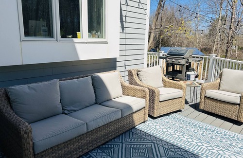 North Scituate Casa | Spacious new home 6-minute drive to beaches and historic Scituate Harbor!
