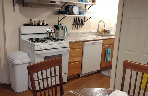 Bellepoint Apartamento | Spacious New River View, Downstairs Unit, fenced yard and patio. Pet friendly!