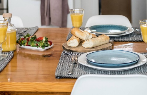 Vila do Bispo Apartamento | Spacious Newly Decorated Cosy Modern Apartment With Park Views