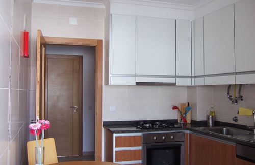 Tavira Apartamento | Apartamento moderno en desarrollo seguro cerca de todas las instalaciones de la ciudad.