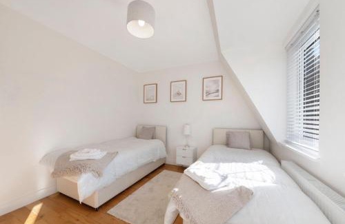 Bishop's Stortford Apartamento | Spacious One Bed loft Apartment