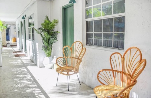 Key Biscayne Apartamento | Amplios minutos de un dormitorio al océano -