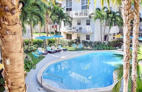 Key Biscayne Apartamento | Amplios minutos de un dormitorio al océano -
