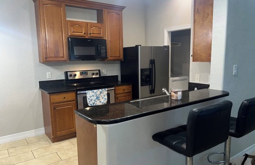 Medical Center District Apartamento | Spacious One-Bedroom Apartment