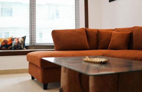 Lahore Apartamento | Spacious Penta Square Apartment Family-Friendly Stay in DHA 5 Lahore