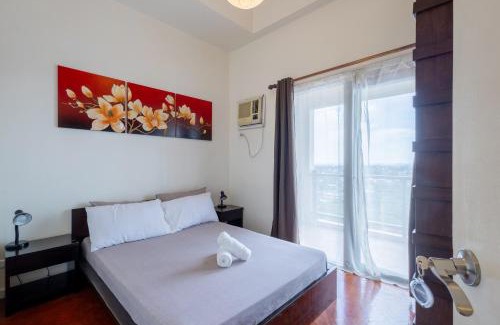 Manila Apartamento | Spacious Penthouse Near NAIA with 24-7 Convenience