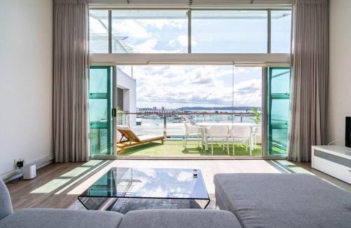 Auckland Central Business District Apartamento | Spacious Penthouse With Spectacular Harbour Views!