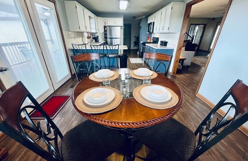 Sevierville Casa | EPIC Family Home w/ MtnViews-FirePit-PetFriendly