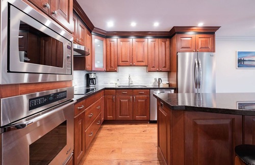 Blueberry Hill Condominio | Spacious | Pet friendly | Shared Hot Tub | BBQ