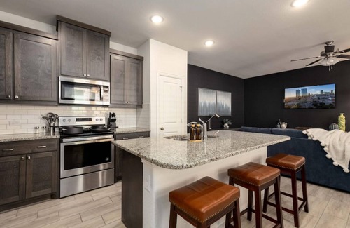 Fort Worth Casa | Spacious Pet Friendly - 7 Miles to Eagle Mountain Lake