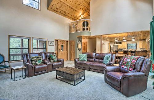 Pine Mountain Club Casa | Spacious Pine Mountain Club Cabin with Fire Pit