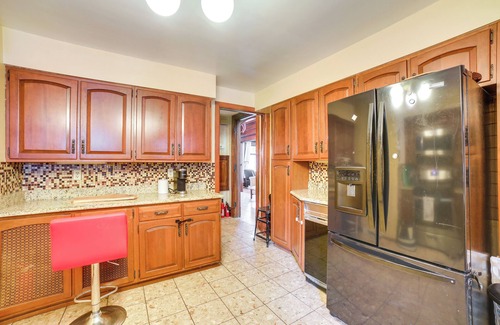 Wilkinsburg Casa | Spacious Pittsburgh Rental: Walk to Frick Park!