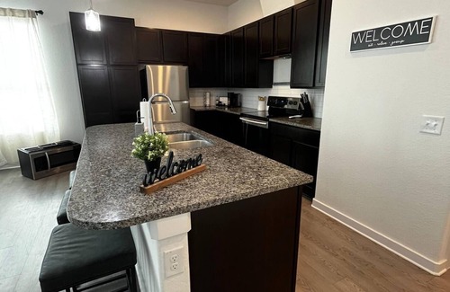 Leander Apartamento | Spacious Place to Work and Relax