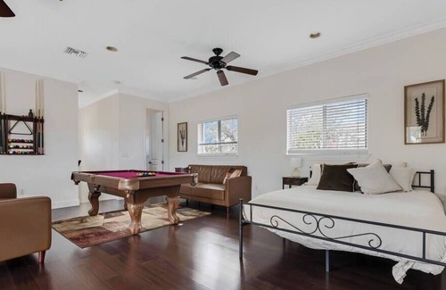 Lake Ridge Villa | Spacious Pool Villa Close To Beach | Pool Table