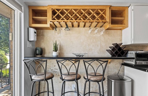 North Dallas Condominio | Spacious Preston Hollow Condo