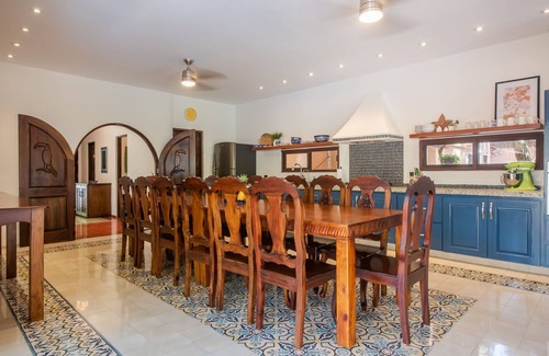 Puerto Aventuras Villa | Grande Villa con Piscina Privada en Campo de Golf Solo Minutos de la Playa