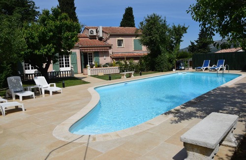 Aubagne Villa | Amplia casa provenzal en una tranquila piscina grande