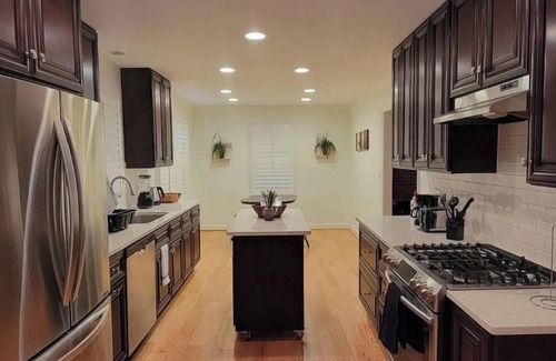 Durham Casa | Spacious & Quiet Durham NC 3 BR Home Near Duke