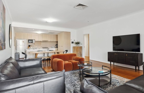 Fremantle Apartamento | Spacious, Quiet, Luxury 2BR Apartment in the Heart of Fremantle