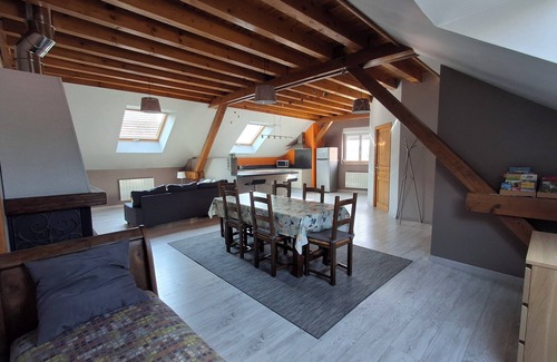 Dangolsheim Apartamento | Espacioso, tranquilo, con garaje en la ruta del vino, cerca de Estrasburgo, Obernai