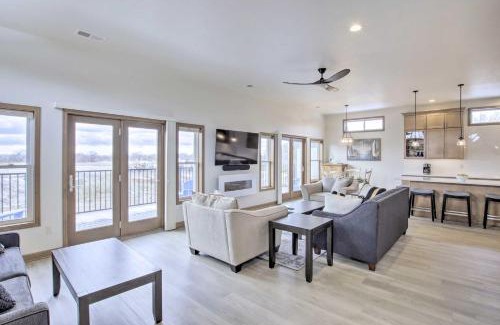 Pipe Casa | Spacious Recently Built Home Less Than 1 Mi to Lake!