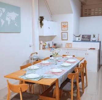Phra Khanong Nuea Casa | Spacious Relaxing Townhouse with Rooftop in Ekamai
