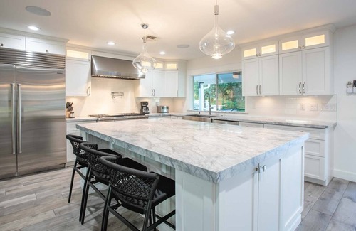Corvalian Estates Casa | Phoenician Villa - Lush Backyard, Spacious Pool/Spa, Soccer, & a Firepit!