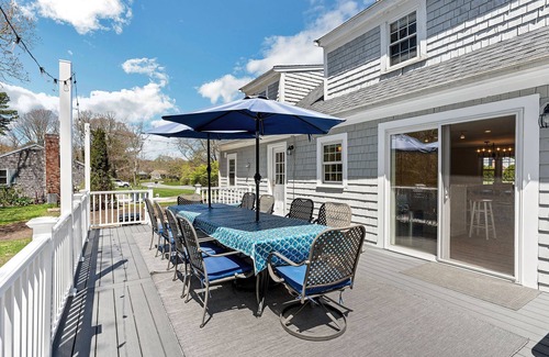 Yarmouth Port Casa | Spacious Retreat for Relaxation