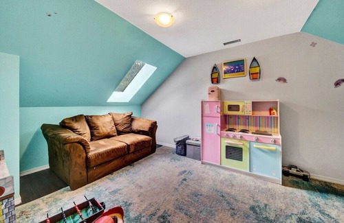 Bull Mountain Casa | Spacious Retreat W/ Swim Spa & Full Kitchen