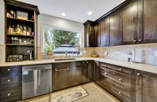 Bull Mountain Casa | Spacious Retreat W/ Swim Spa & Full Kitchen