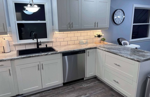 Sioux Falls Casa | Spacious Retreat with a Hot Tub and Theater Room
