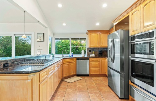 Santa Ana Casa | Spacious Retreat With Scenic Mountain Views