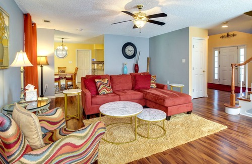 Richmond Hill Casa | Spacious Richmond Hill Home ~ 20 Mi to Savannah!