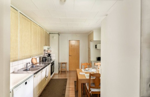 Rovaniemi Casa | Spacious Riverside House with Private Sauna & Free Parking
