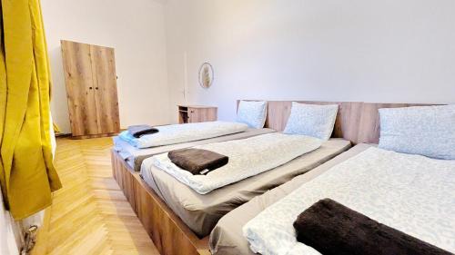 Erdberg Casa | Spacious Rooms - 15 Min from Airport & City Center, 5 Min from Vienna Main-Bus Station EZ9
