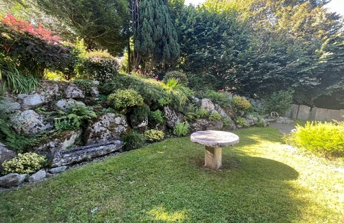 Cauterets Apartamento | Habitaciones espaciosas en Cauterets, jardín privado, se aceptan mascotas