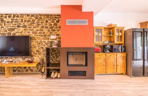 Lerate Cabaña | Espaciosa casa rural para desconectar con vistas al pantano